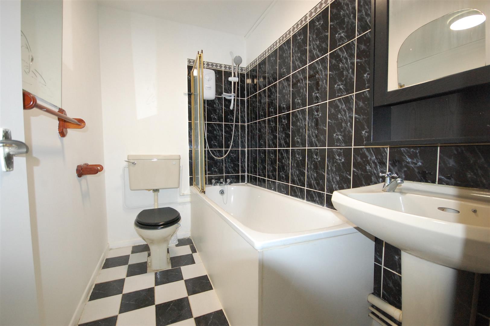 Warwick Gardens, Haringey, London